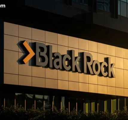 BlackRock luncurkan ETHB iShares Staked Ethereum Trust ETF di Nasdaq Maret 2026